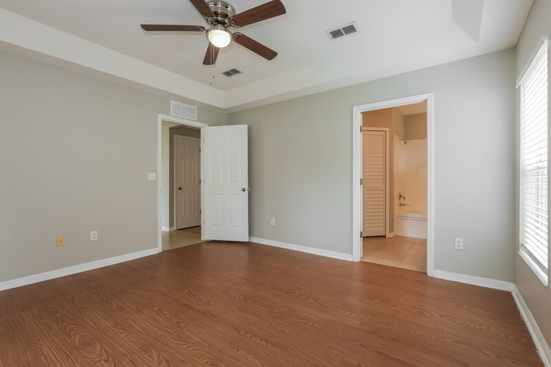 0/Mo, 17236 Poppy Fields Ln Land O' Lakes, FL 34638 Main Bedroom View