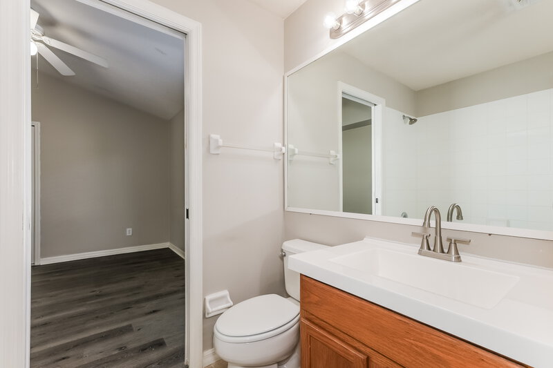 2,810/Mo, 3844 Judson Dr Land O' Lakes, FL 34638 Bathroom View 2