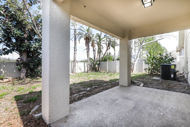 2,275/Mo, 906 Larwood Pine Dr Ruskin, FL 33570 Rear View 2
