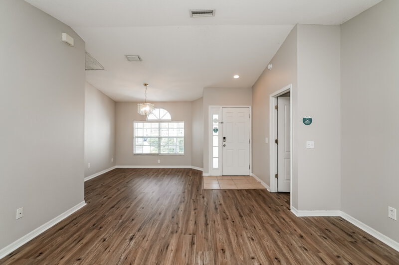 2,215/Mo, 4640 Burlington Rd Land O' Lakes, FL 34639 Living Room View