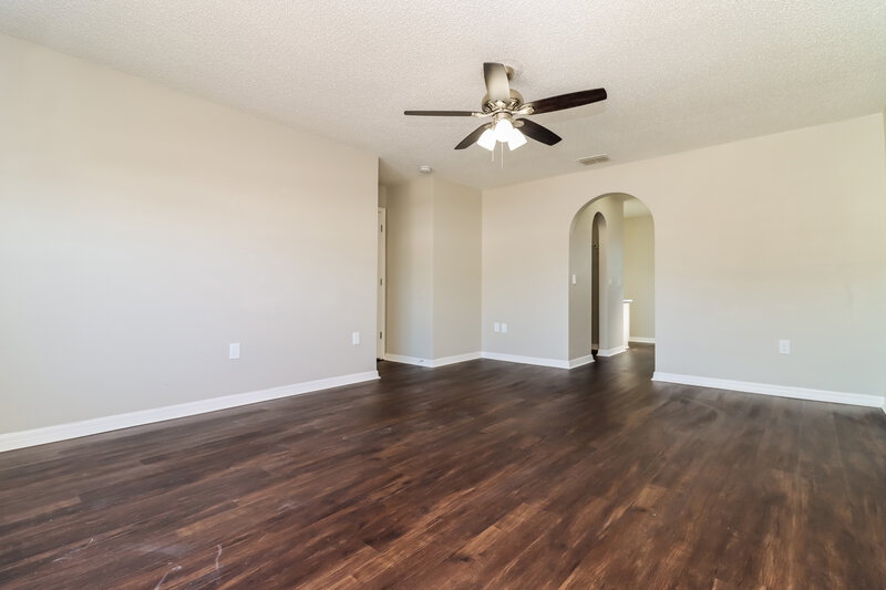 4,020/Mo, 10401 River Bream Dr Riverview, FL 33569 Main Bedroom View 2