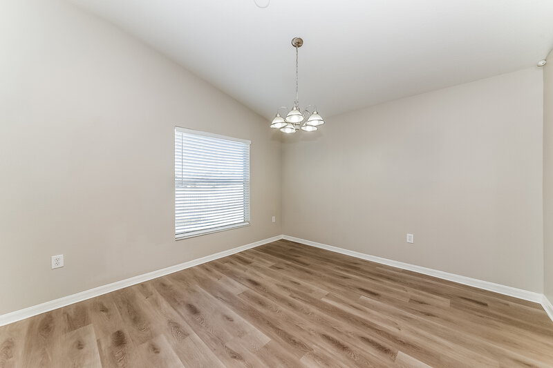 2,075/Mo, 926 Summer Breeze Dr Brandon, FL 33511 Dining Room View