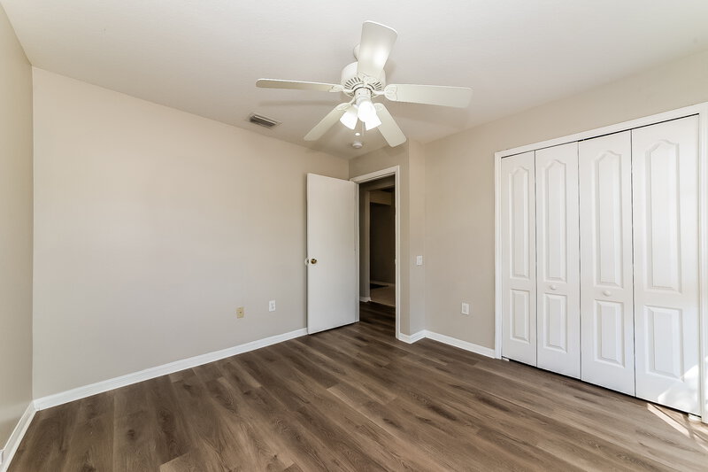 2,075/Mo, 926 Summer Breeze Dr Brandon, FL 33511 Bedroom View 2