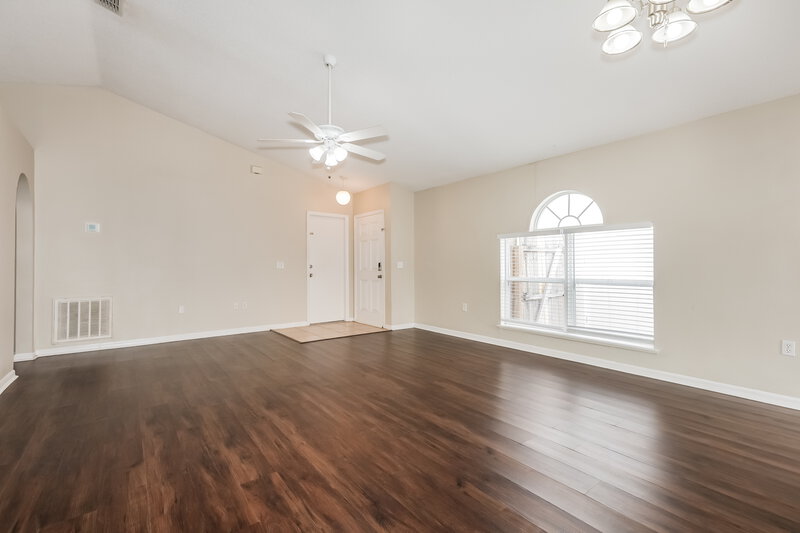 2,070/Mo, 11349 Ivy Flower Loop Riverview, FL 33578 Living Room View