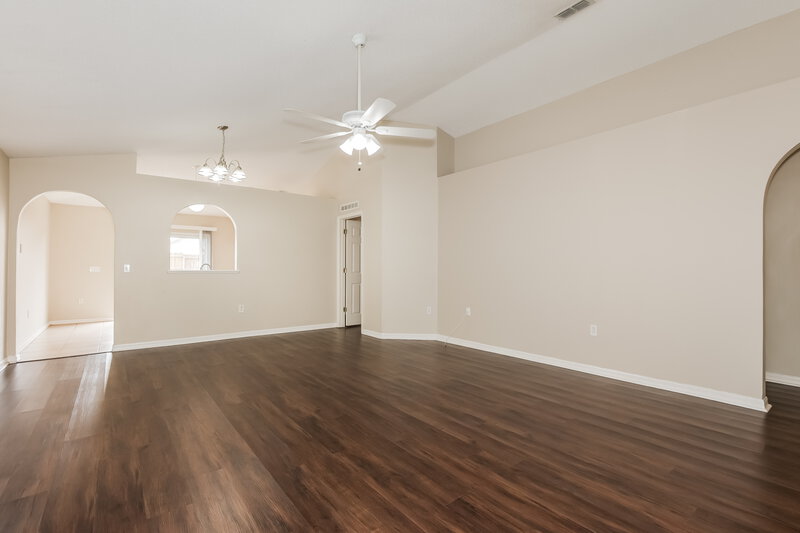 2,070/Mo, 11349 Ivy Flower Loop Riverview, FL 33578 Living Room View 2
