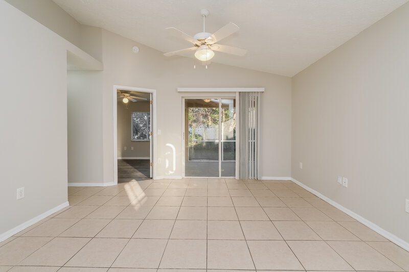 1,880/Mo, 7922 Barclay Rd New Port Richey, FL 34654 Living Room View
