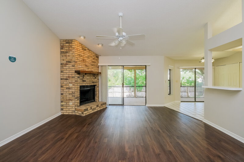 2,470/Mo, 5713 Erhardt Dr Riverview, FL 33578 Living Room View