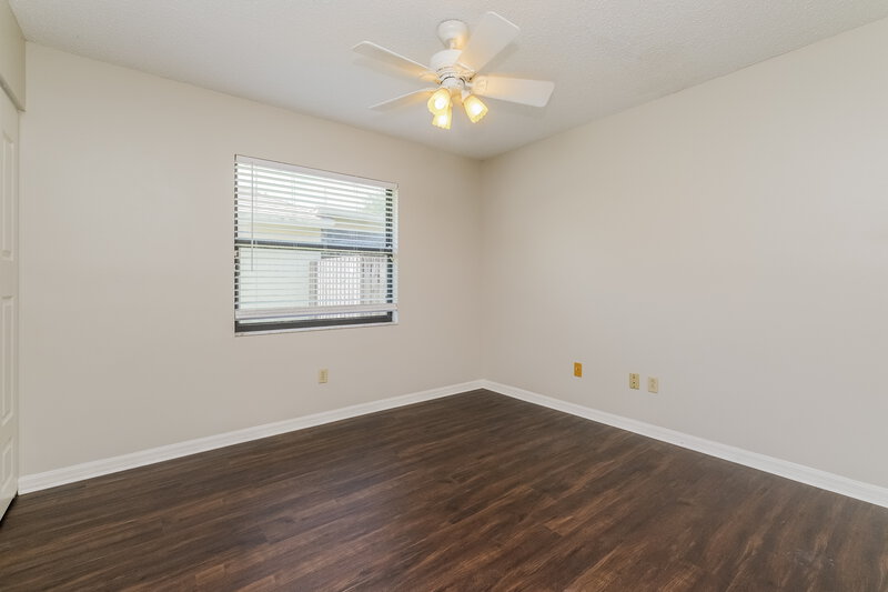 2,470/Mo, 5713 Erhardt Dr Riverview, FL 33578 Bedroom View 3