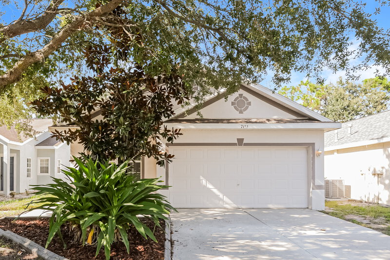 1,795/Mo, 7455 Oxford Garden Cir Apollo Beach, FL 33572 External View