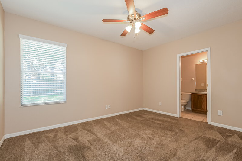 1,795/Mo, 7455 Oxford Garden Cir Apollo Beach, FL 33572 Main Bedroom View