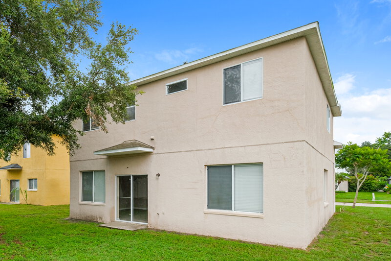 2,155/Mo, 12822 Longcrest Dr Riverview, FL 33579 Rear View