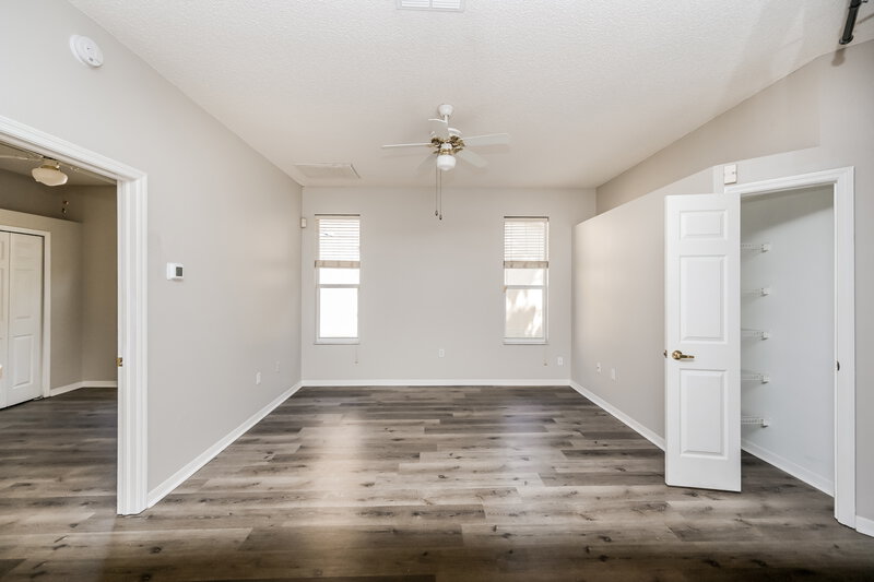 2,380/Mo, 7148 Captiva Cir New Port Richey, FL 34655 Living Room View 4