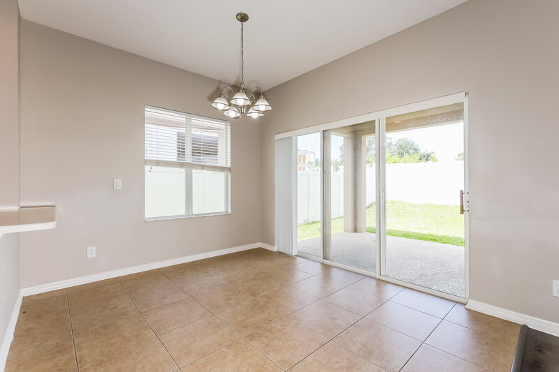 2,030/Mo, 10644 Shady Preserve Dr Riverview, FL 33579 Breakfast Nook View