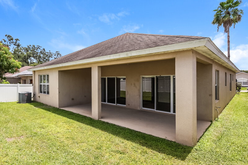 2,030/Mo, 10644 Shady Preserve Dr Riverview, FL 33579 Rear View 2