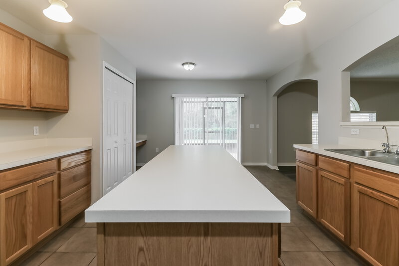 2,360/Mo, 6533 Tabogi Trl Wesley Chapel, FL 33545 Kitchen View 2