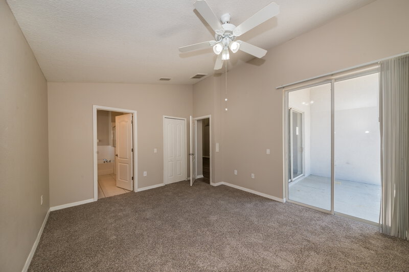 2,260/Mo, 1609 Carson White Ln Ruskin, FL 33570 Main Bedroom View 2
