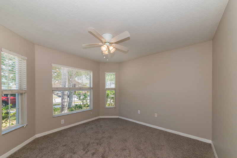 2,260/Mo, 1609 Carson White Ln Ruskin, FL 33570 Bedroom View
