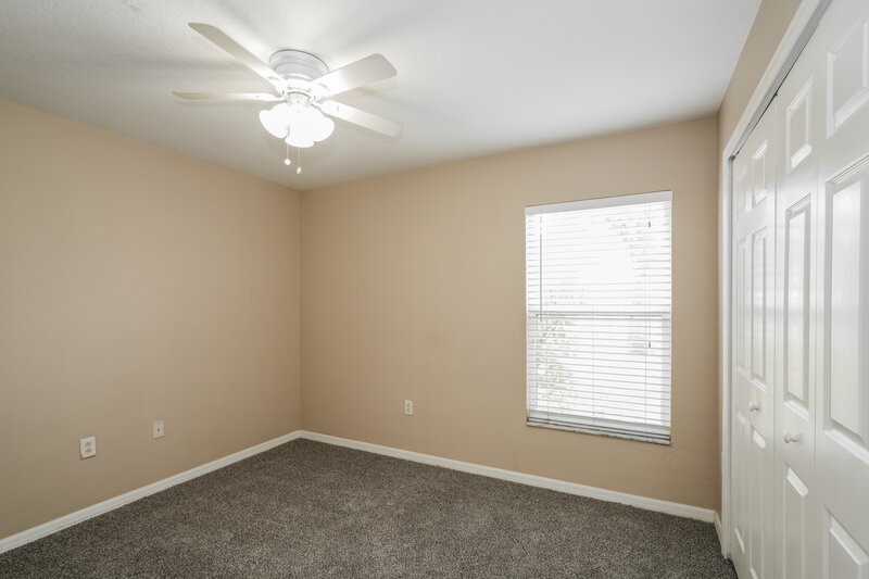 1,920/Mo, 34621 Smart Dr Zephyrhills, FL 33541 Bedroom View