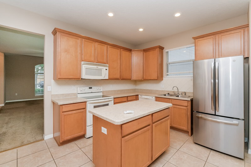 3,380/Mo, 12130 Infinity Dr New Port Richey, FL 34654 Kitchen View