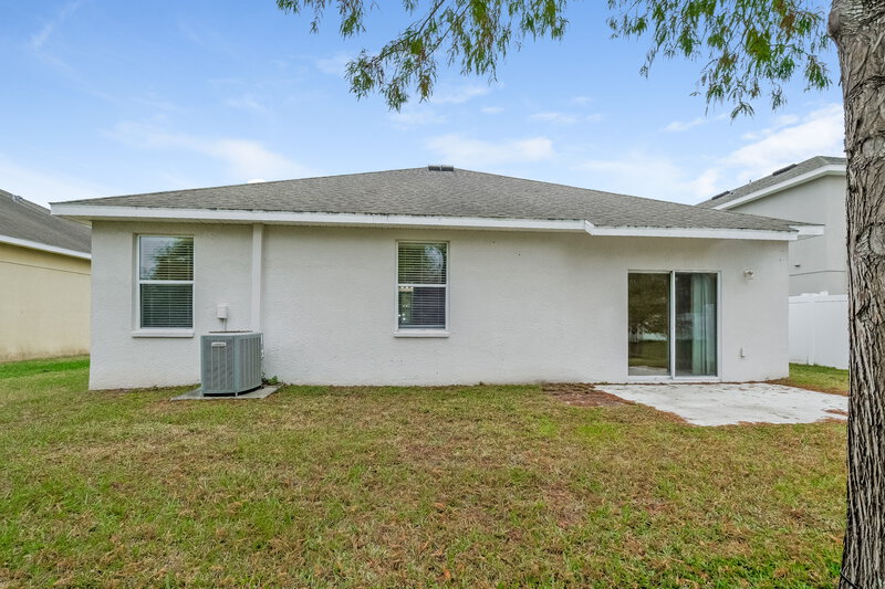 3,380/Mo, 12130 Infinity Dr New Port Richey, FL 34654 Rear View