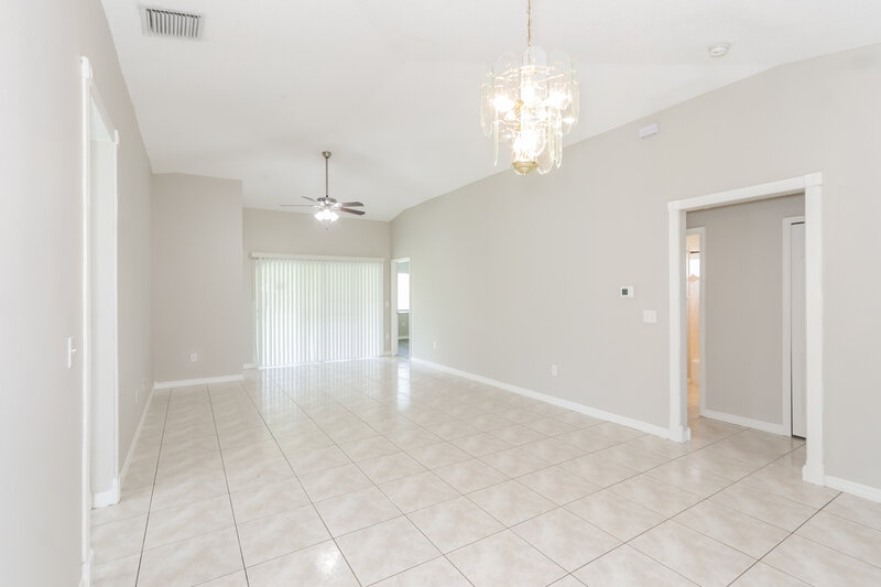 2,245/Mo, 1305 Cedar Rock Pl Brandon, FL 33511 Dining Room View