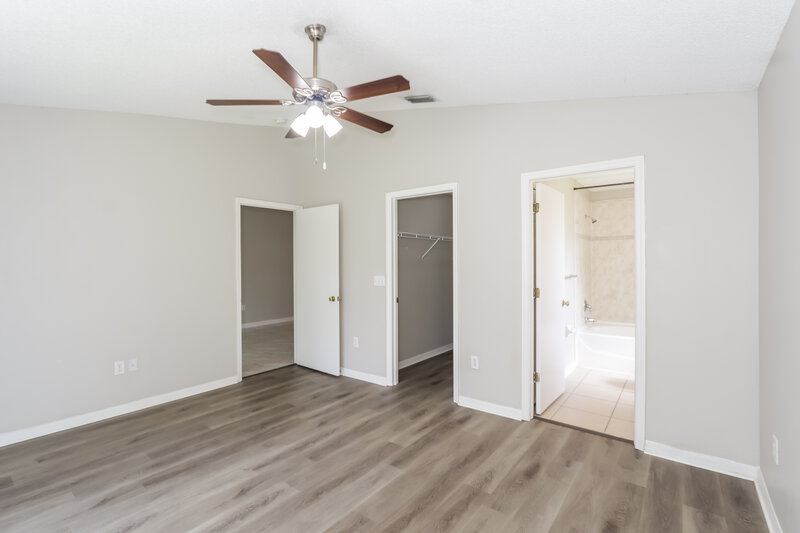 2,245/Mo, 1305 Cedar Rock Pl Brandon, FL 33511 Main Bedroom View
