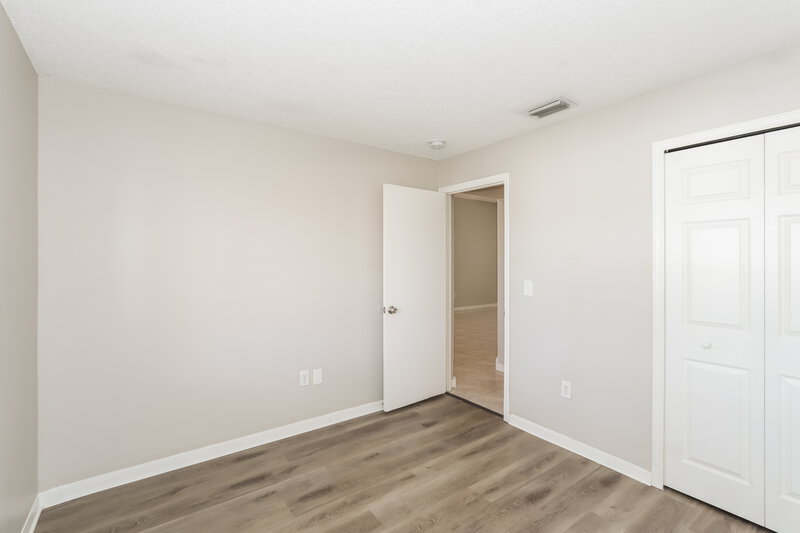 2,245/Mo, 1305 Cedar Rock Pl Brandon, FL 33511 Bedroom View 2