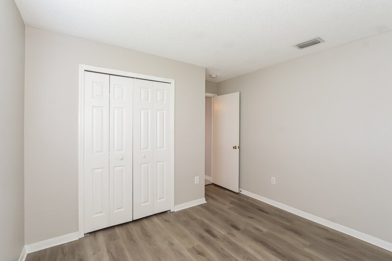 2,245/Mo, 1305 Cedar Rock Pl Brandon, FL 33511 Bedroom View 4