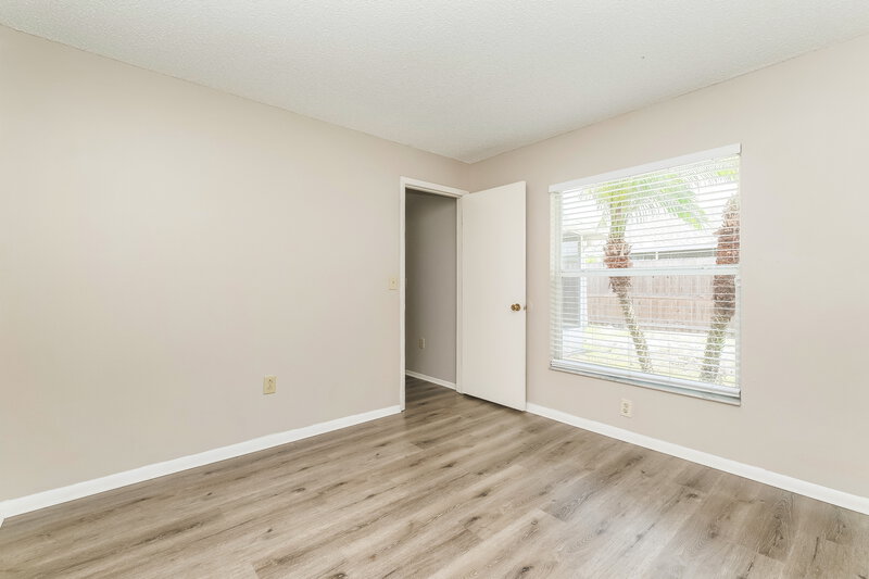 2,005/Mo, 13203 Pine Creek Cir Riverview, FL 33579 Bedroom View 2