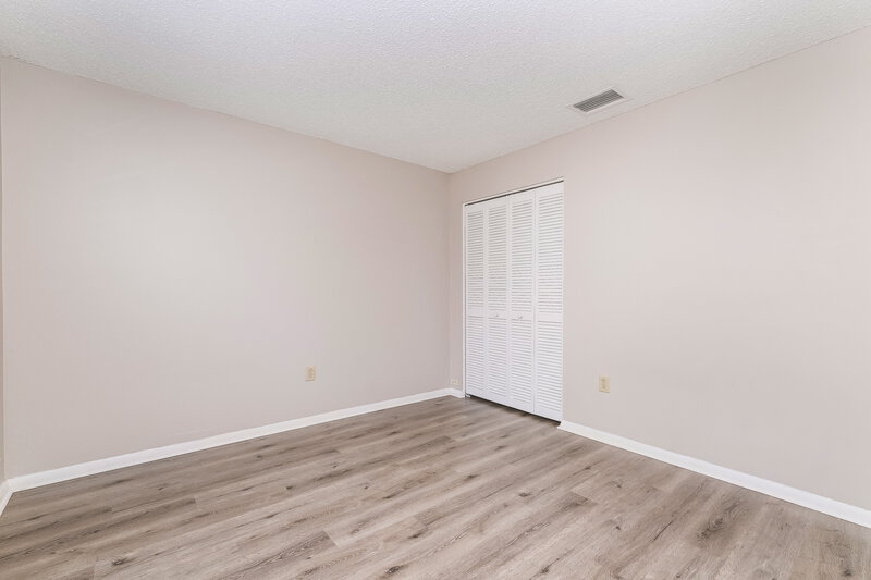 2,005/Mo, 13203 Pine Creek Cir Riverview, FL 33579 Bedroom View 3
