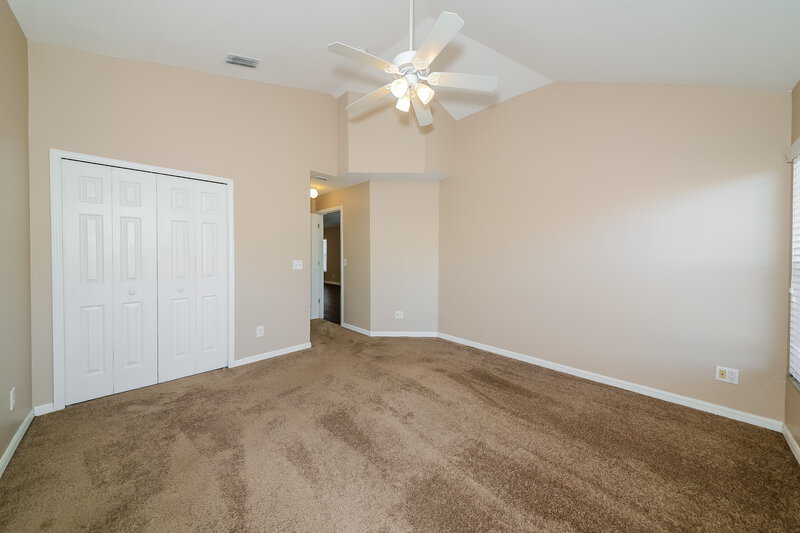 1,925/Mo, 10411 Lakeside Vista Dr Riverview, FL 33569 Main Bedroom View
