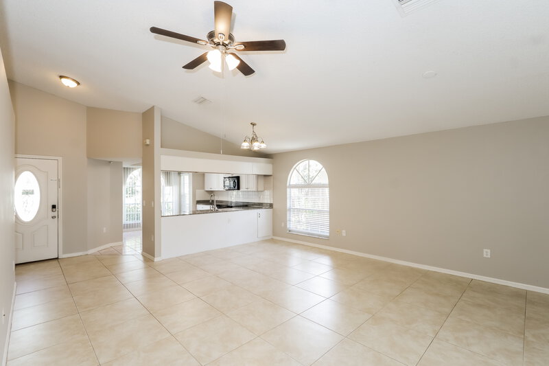2,105/Mo, 7921 Hathaway Dr New Port Richey, FL 34654 Living Room View 2
