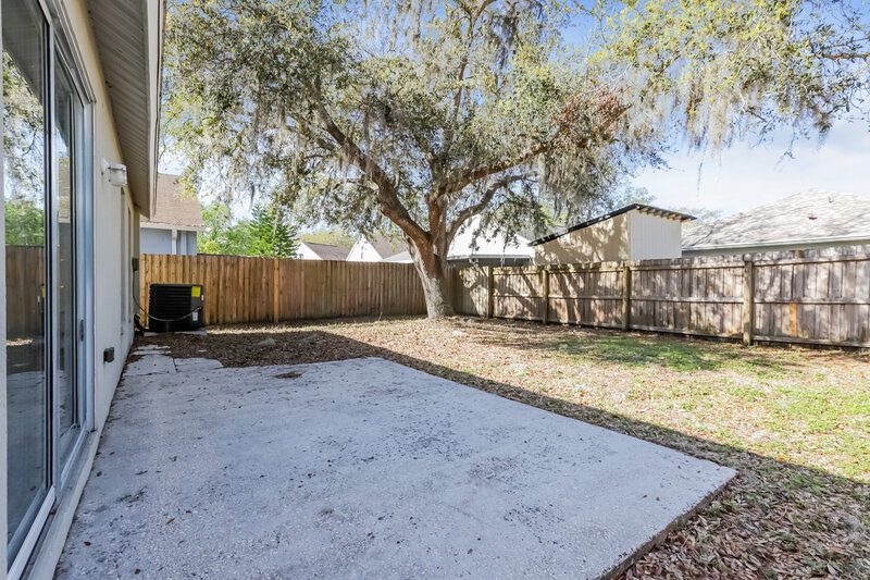 3,740/Mo, 2619 Golden Antler Ln Lutz, FL 33559 Backyard View