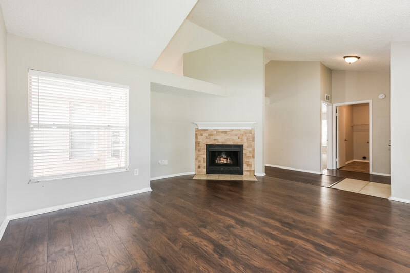 2,515/Mo, 1428 High Knoll Dr Brandon, FL 33511 Living Room View