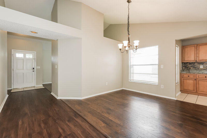 2,515/Mo, 1428 High Knoll Dr Brandon, FL 33511 Dining Room View
