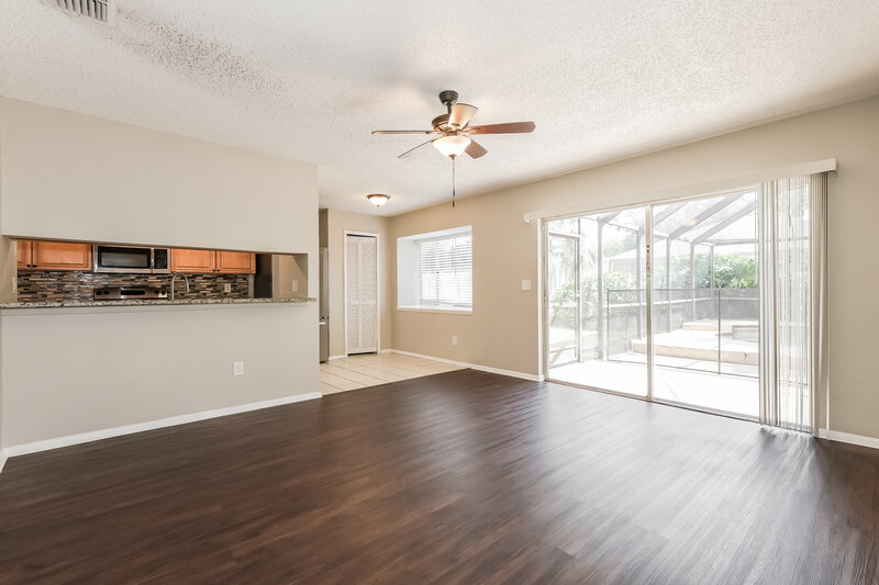 2,515/Mo, 1428 High Knoll Dr Brandon, FL 33511 Family Room View