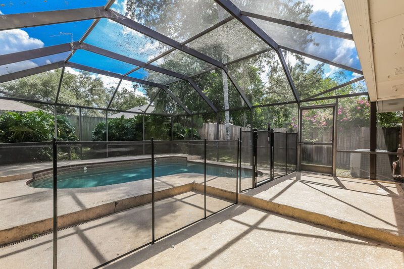 2,515/Mo, 1428 High Knoll Dr Brandon, FL 33511 Sun Room View