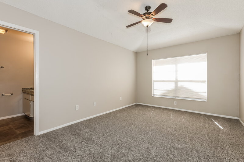 2,515/Mo, 1428 High Knoll Dr Brandon, FL 33511 Main Bedroom View