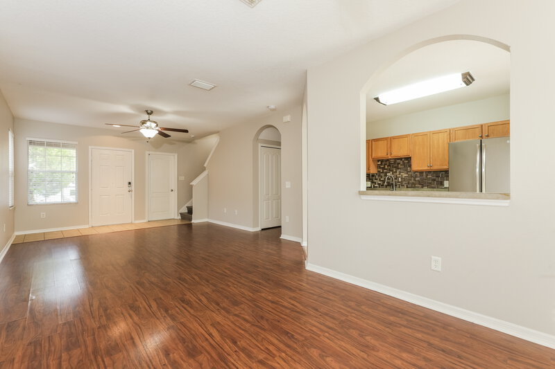 2,410/Mo, 8059 Canterbury Lake Blvd Tampa, FL 33619 Living Room View