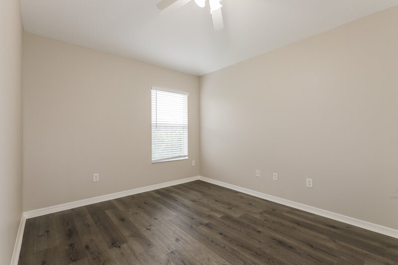 2,410/Mo, 8059 Canterbury Lake Blvd Tampa, FL 33619 Bedroom View