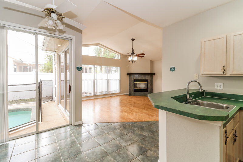 4,840/Mo, 1839 Wood Trail St Tarpon Springs, FL 34689 Kitchen View 3