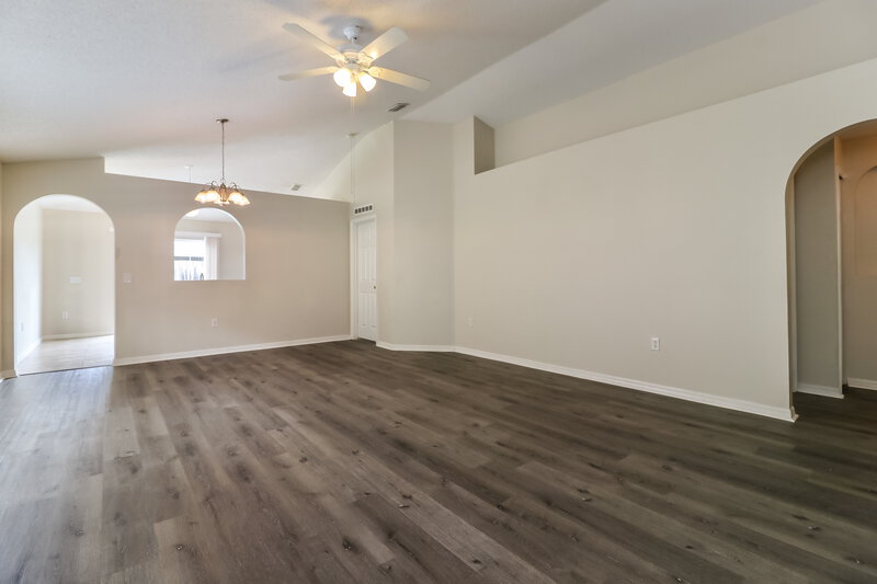 1,975/Mo, 6452 Tabogi Trl Wesley Chapel, FL 33545 Living Room View 2