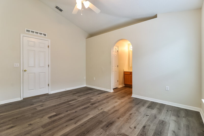 1,975/Mo, 6452 Tabogi Trl Wesley Chapel, FL 33545 Main Bedroom View 2