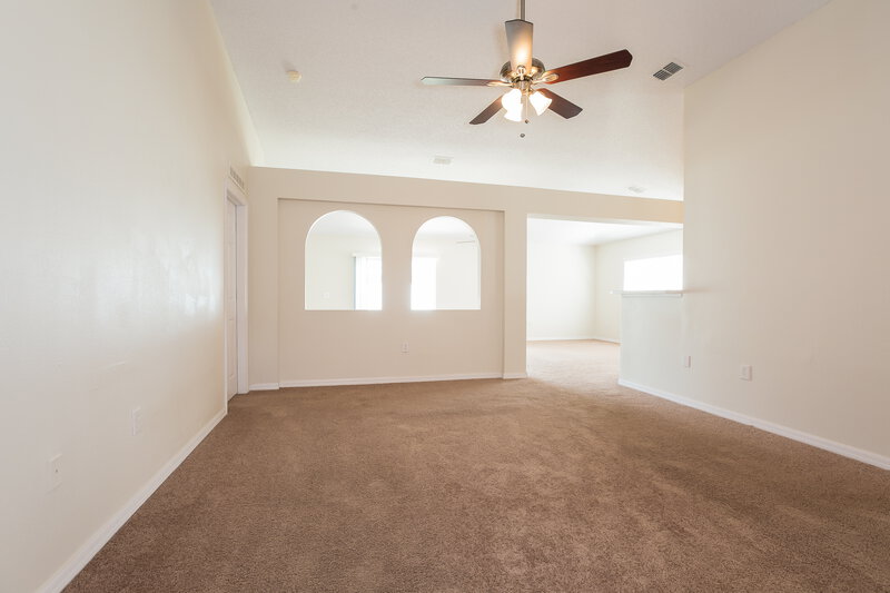 2,455/Mo, 13508 Small Mouth Way Riverview, FL 33569 Living Room View 2