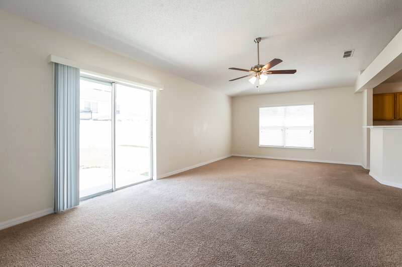 2,455/Mo, 13508 Small Mouth Way Riverview, FL 33569 Family Room View