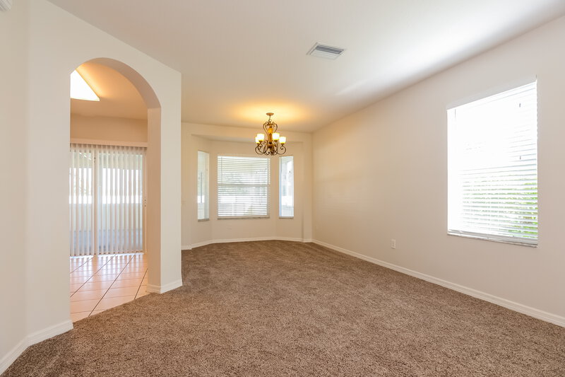 2,560/Mo, 8103 Canterbury Lake Blvd Tampa, FL 33619 Misc View 3