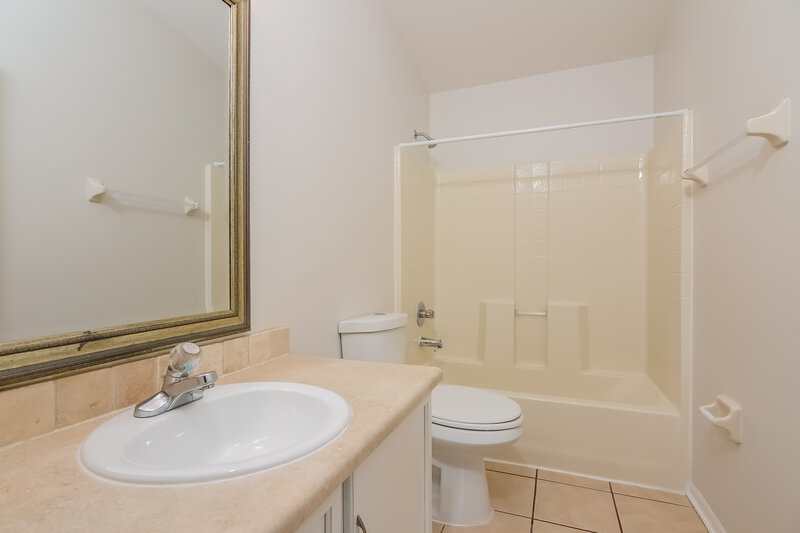 2,560/Mo, 8103 Canterbury Lake Blvd Tampa, FL 33619 Misc View 13