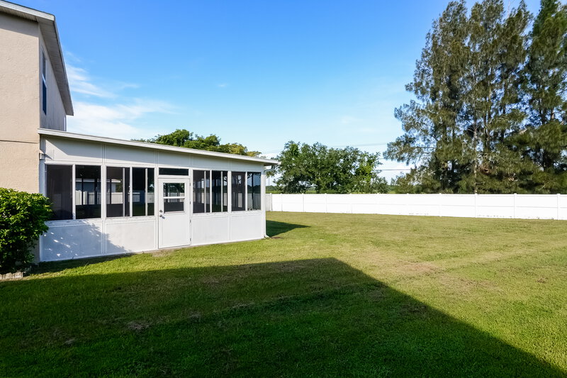 2,560/Mo, 8103 Canterbury Lake Blvd Tampa, FL 33619 Misc View 22