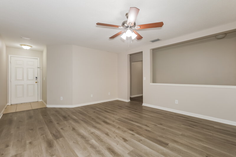 1,885/Mo, 11019 Golden Silence Dr Riverview, FL 33579 Living Room View