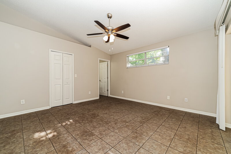 2,265/Mo, 4022 Fontana Pl Valrico, FL 33596 Main Bedroom View